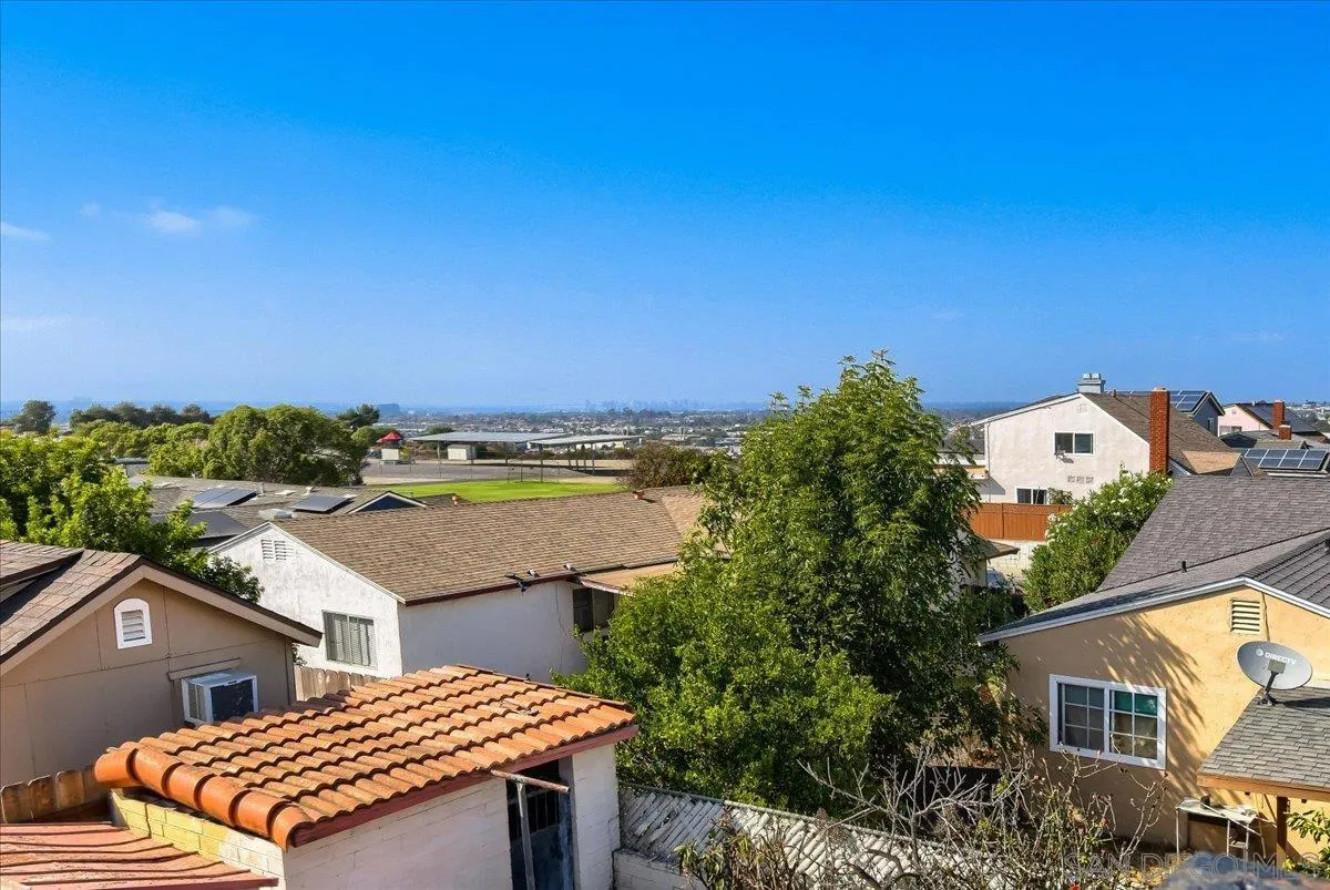 https://cdn.realtyfeed.com/cdn/127/260023517/8260e2d69fca1812ec299337be5bd6cd.webp