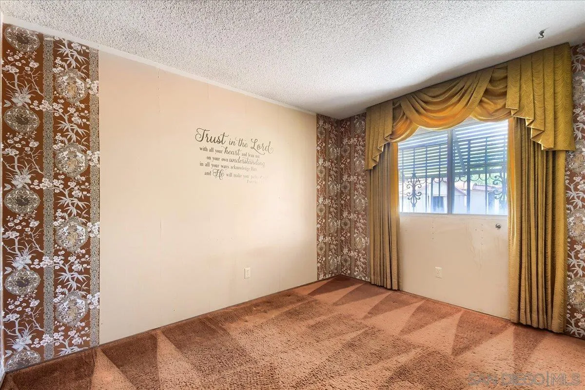 https://cdn.realtyfeed.com/cdn/127/260023517/fff84e94d7d64102ff8da845ac124852.webp
