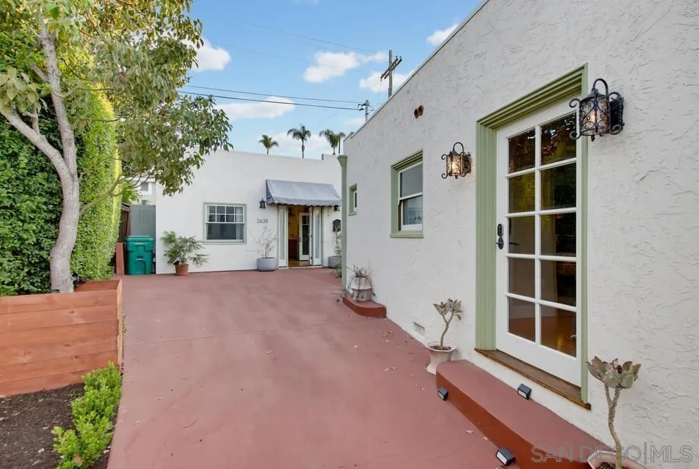 https://cdn.realtyfeed.com/cdn/127/260023519/05095fea61b9ef7297d55449c27f47ce.webp