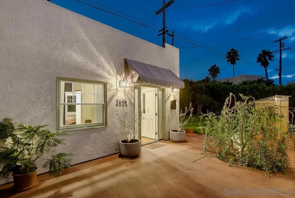 https://cdn.realtyfeed.com/cdn/127/260023519/50774b4e9a5772abae9905501fde9634.webp
