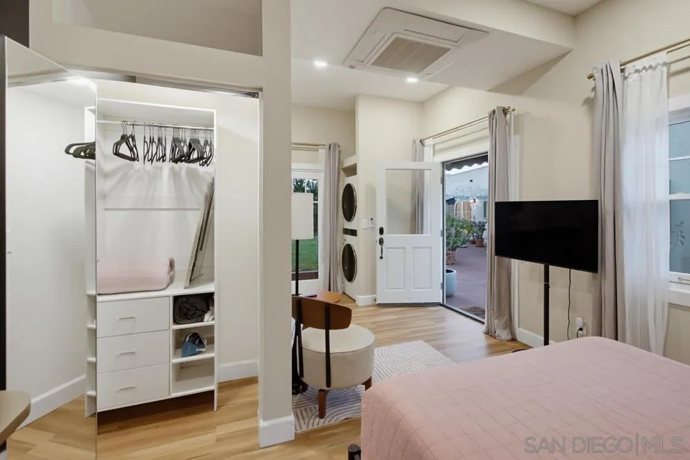 https://cdn.realtyfeed.com/cdn/127/260023519/ded4beaffb84c6639c442ea4f8eb78e8.webp