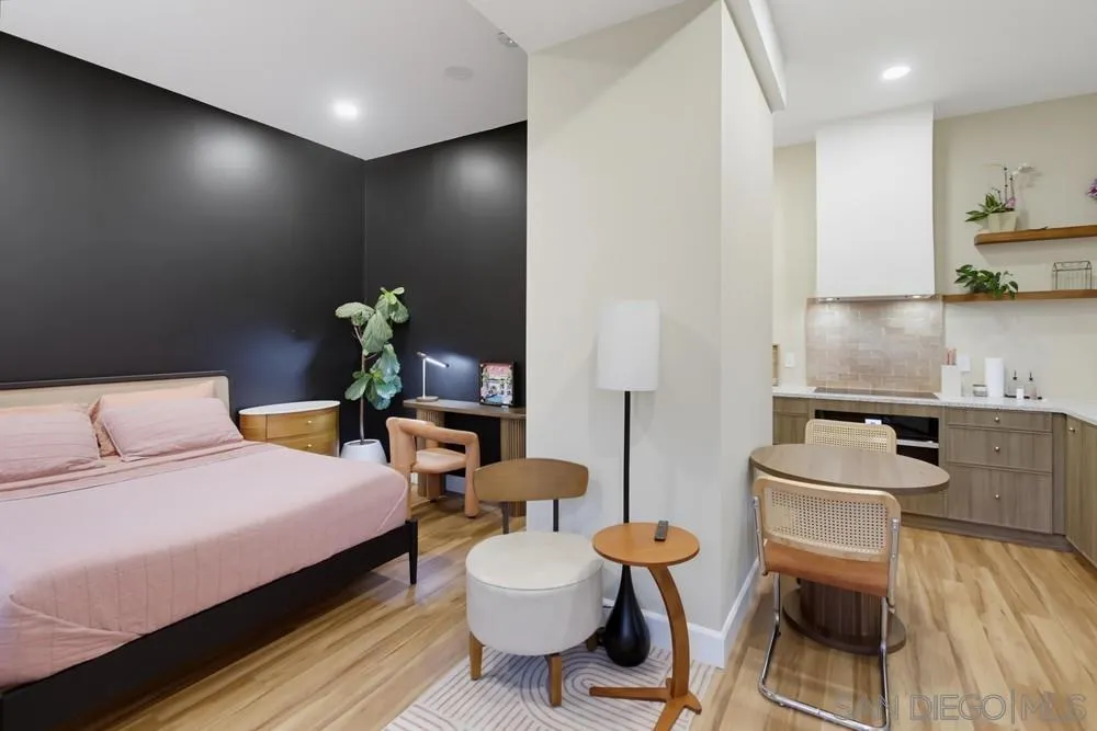 https://cdn.realtyfeed.com/cdn/127/260023519/e191e07c4560638e568c362289207089.webp