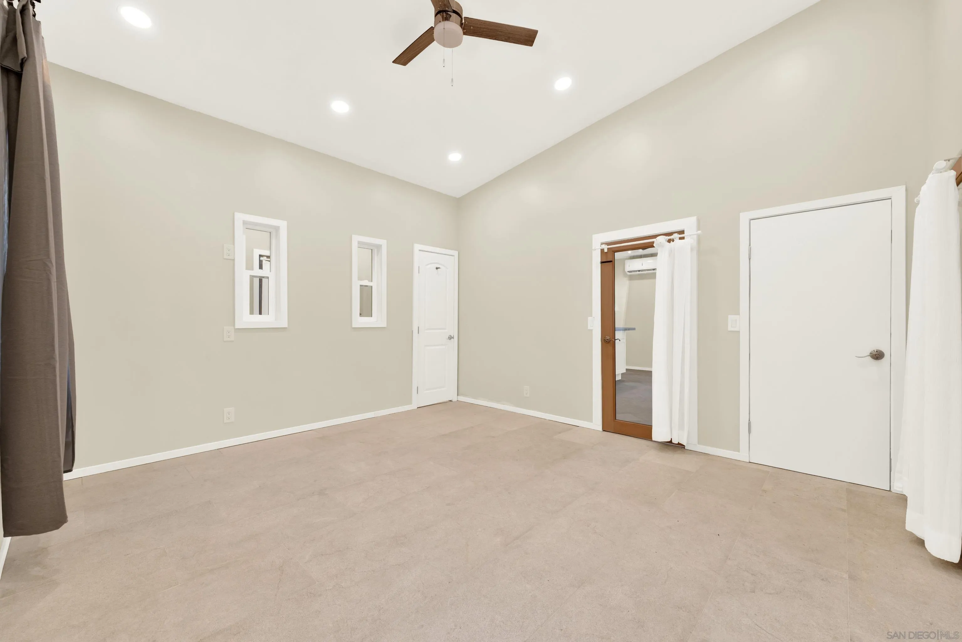 2971 Imperial Avenue, San Diego, CA 92102, photo 22
