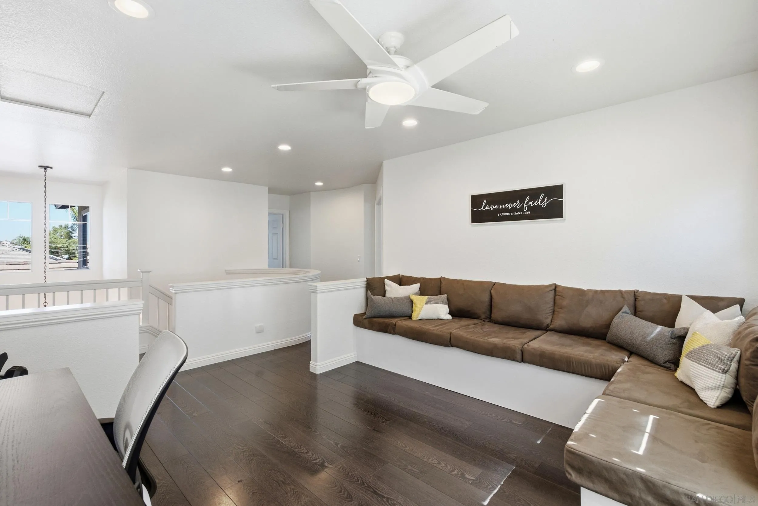 https://cdn.realtyfeed.com/cdn/127/260023526/1b1b381123d1ca46c543c9e0583e8ac5.webp