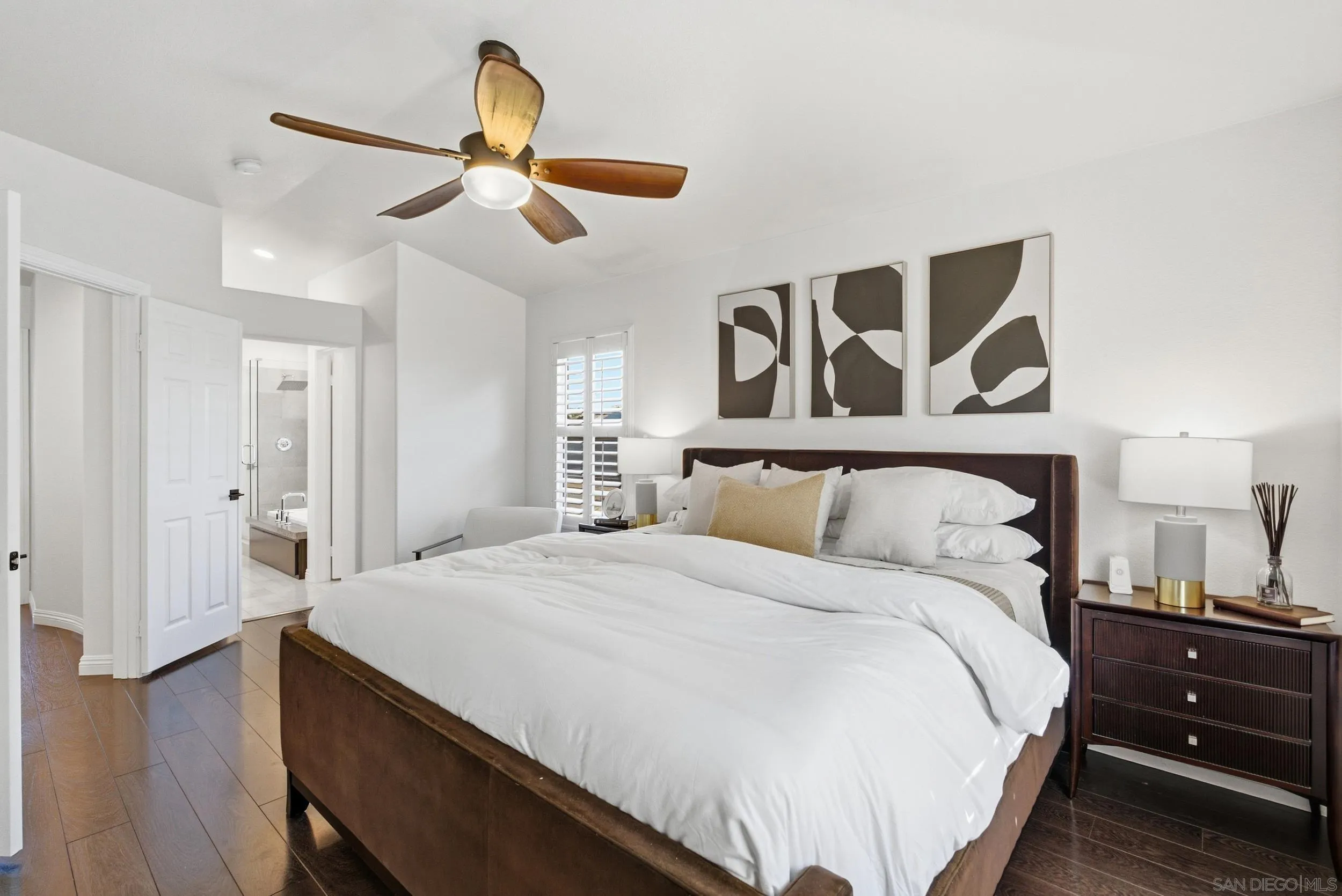 https://cdn.realtyfeed.com/cdn/127/260023526/9c31f8acc0c352cb1dd3b601fe019e6b.webp