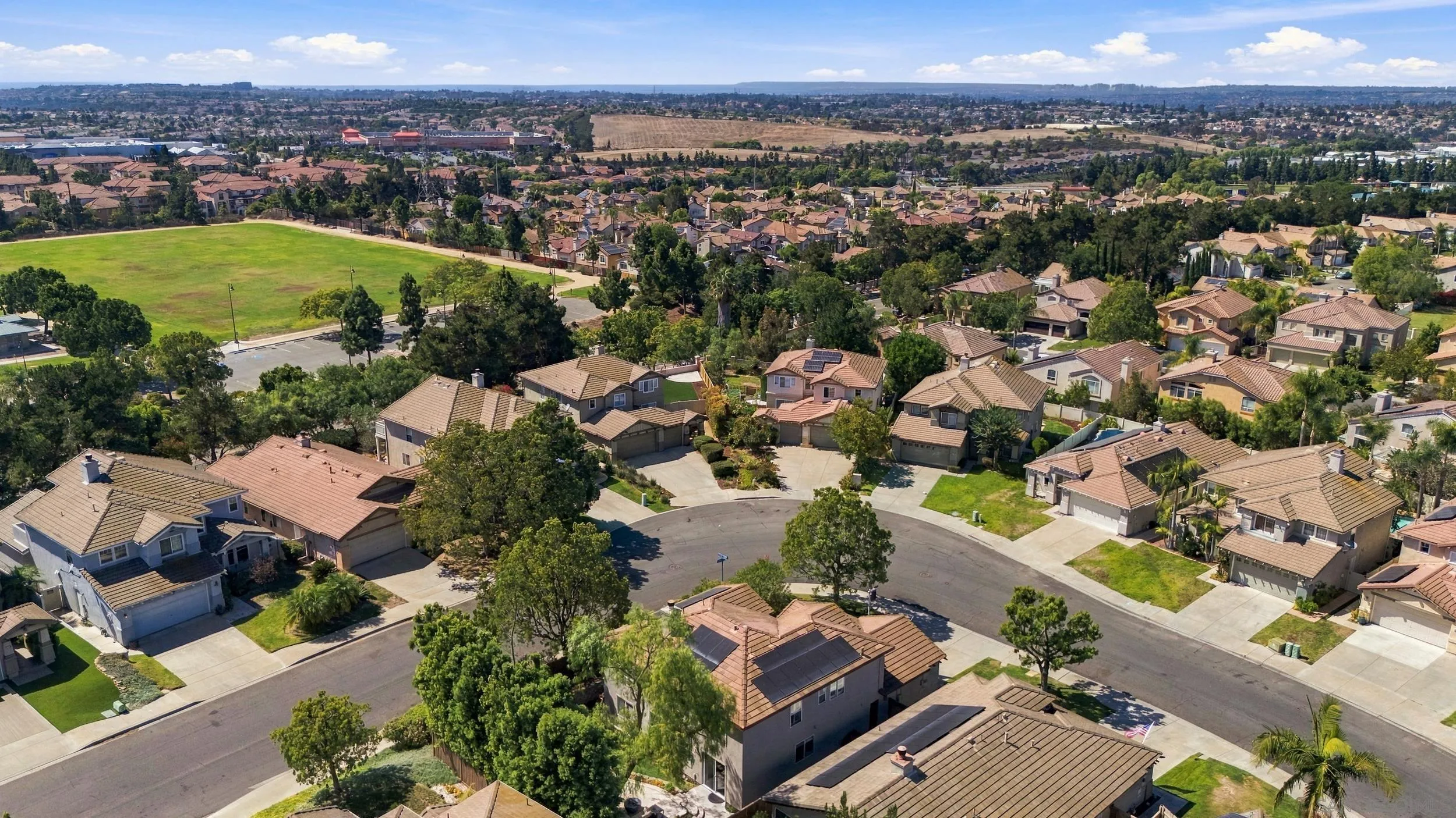 https://cdn.realtyfeed.com/cdn/127/260023526/a1de806155f3b1a4601a28e438cde56a.webp