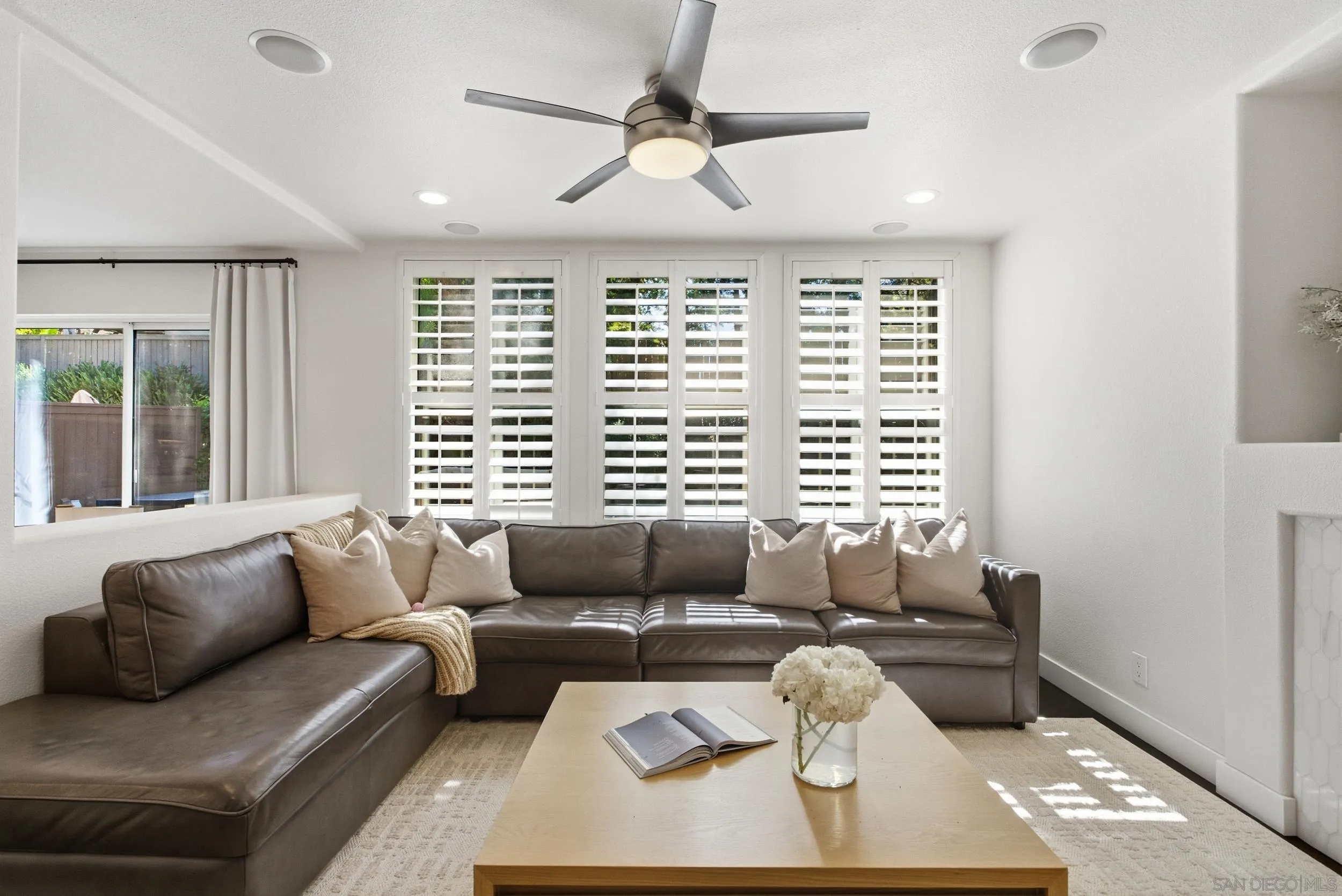 https://cdn.realtyfeed.com/cdn/127/260023526/e0e641cfe1bb5cf0b292877fcaf33d88.webp