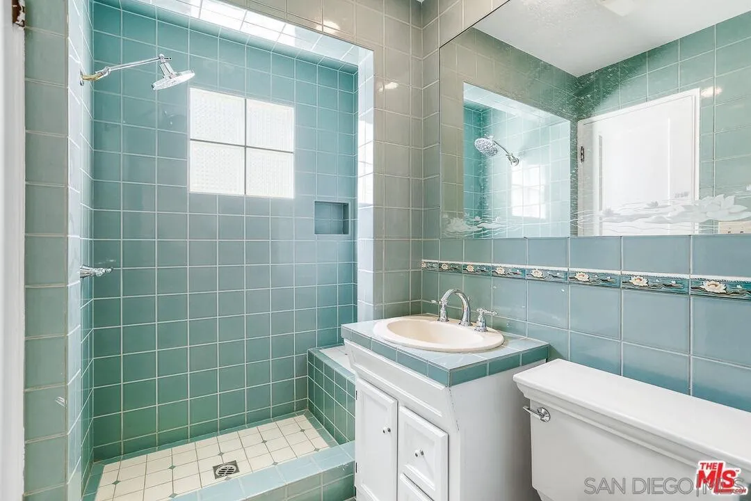 471-473 Bedford Dr, Beverly Hills, CA 90212, photo 21