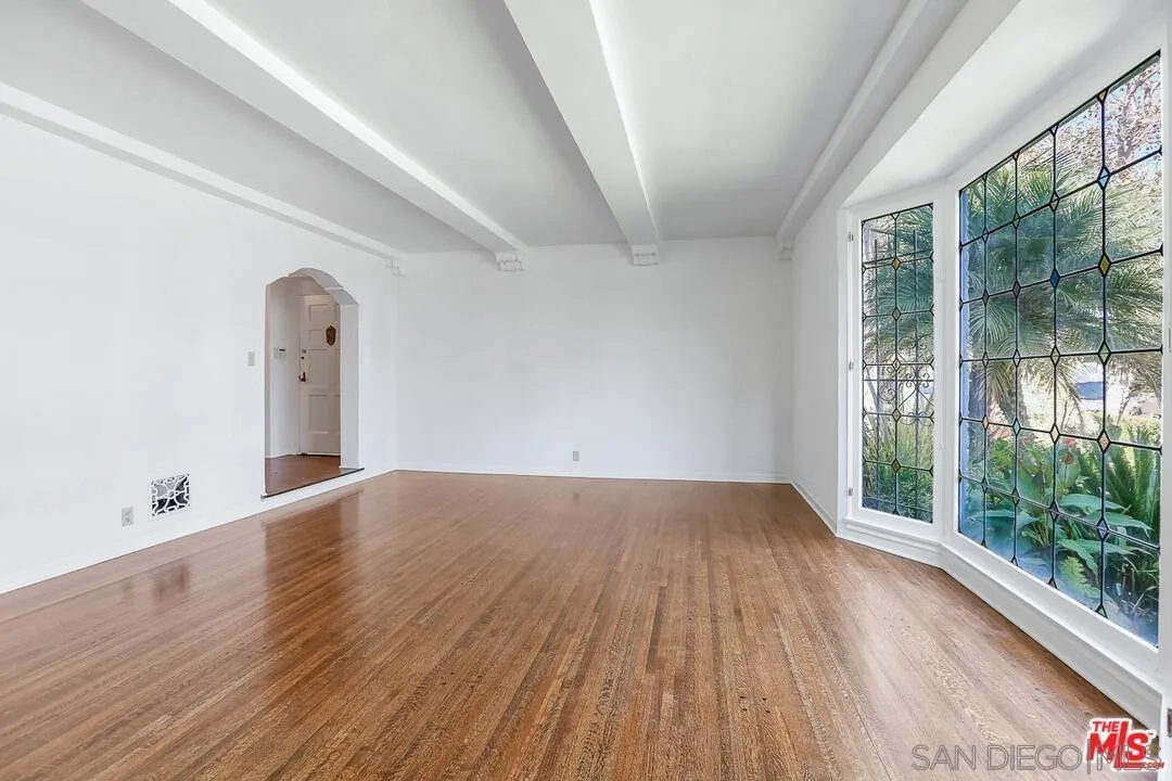 471-473 Bedford Dr, Beverly Hills, CA 90212, photo 14