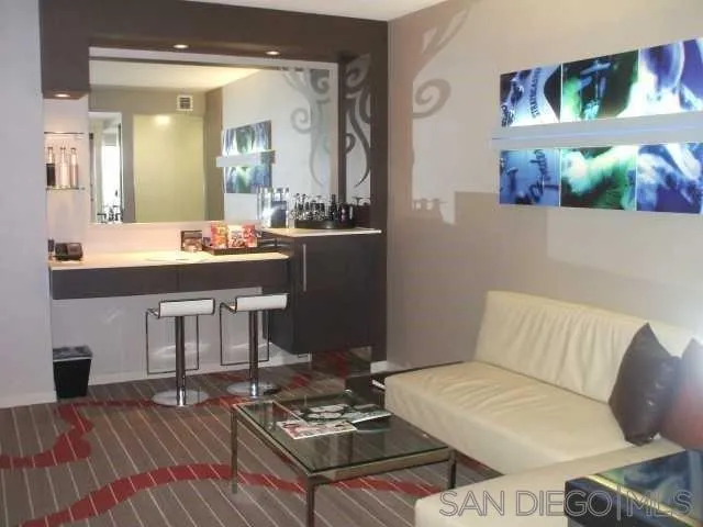 207 5th Ave Unit 701, San Diego, CA 92101 - Photo 4 of 18, San Diego, CA