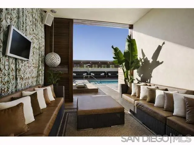 207 5th Ave Unit 701, San Diego, CA 92101 - Photo 3 of 18, San Diego, CA