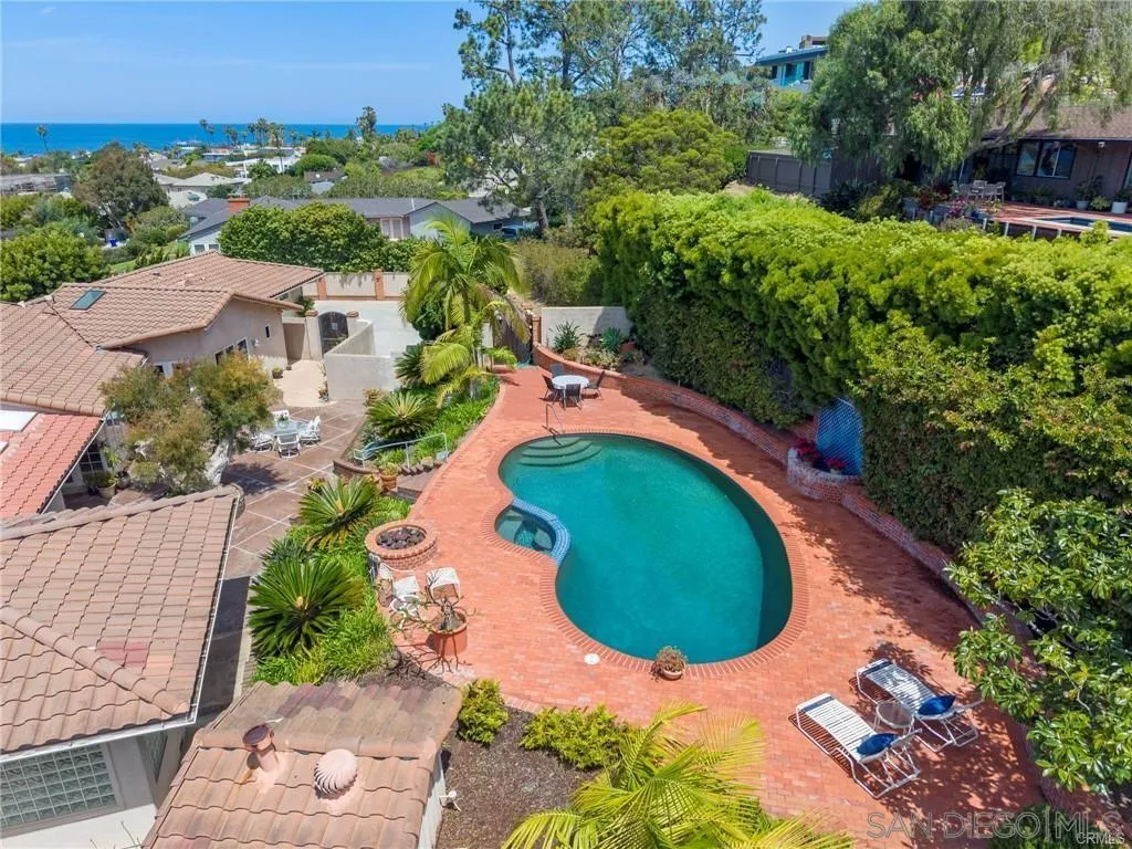 https://cdn.realtyfeed.com/cdn/127/260023536/71012a1a30ef189e77d42dec639dab98.webp