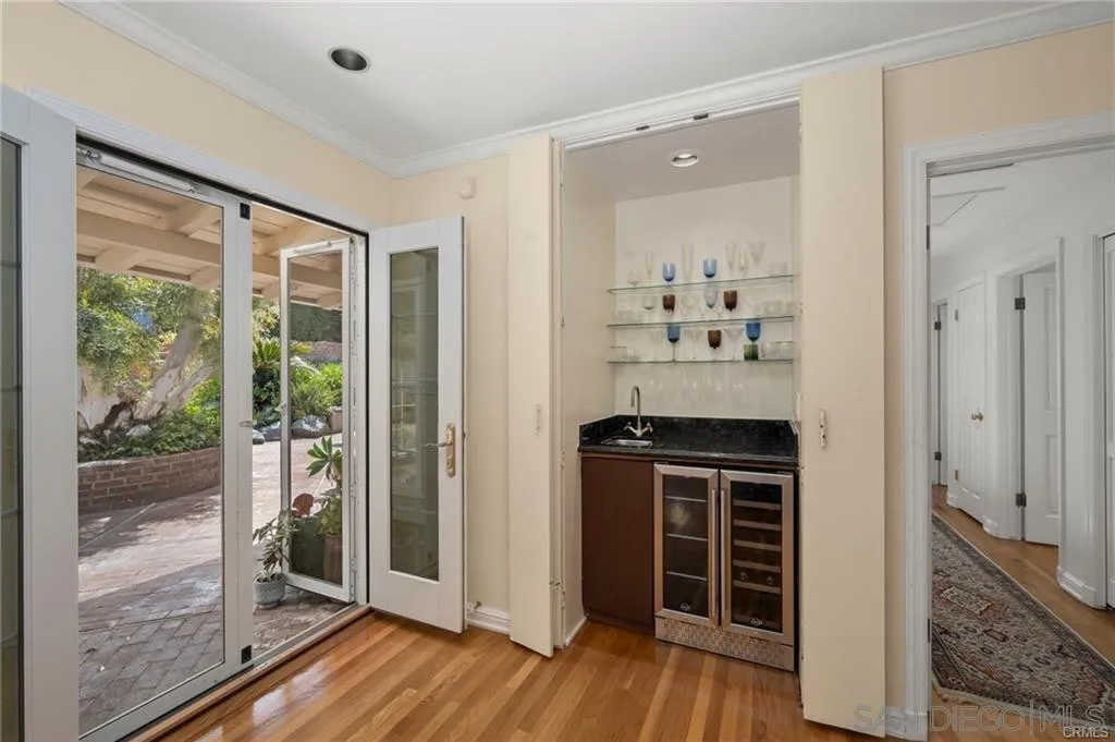 https://cdn.realtyfeed.com/cdn/127/260023536/c6f513ee7cc4cd6eee452bd880d3662d.webp