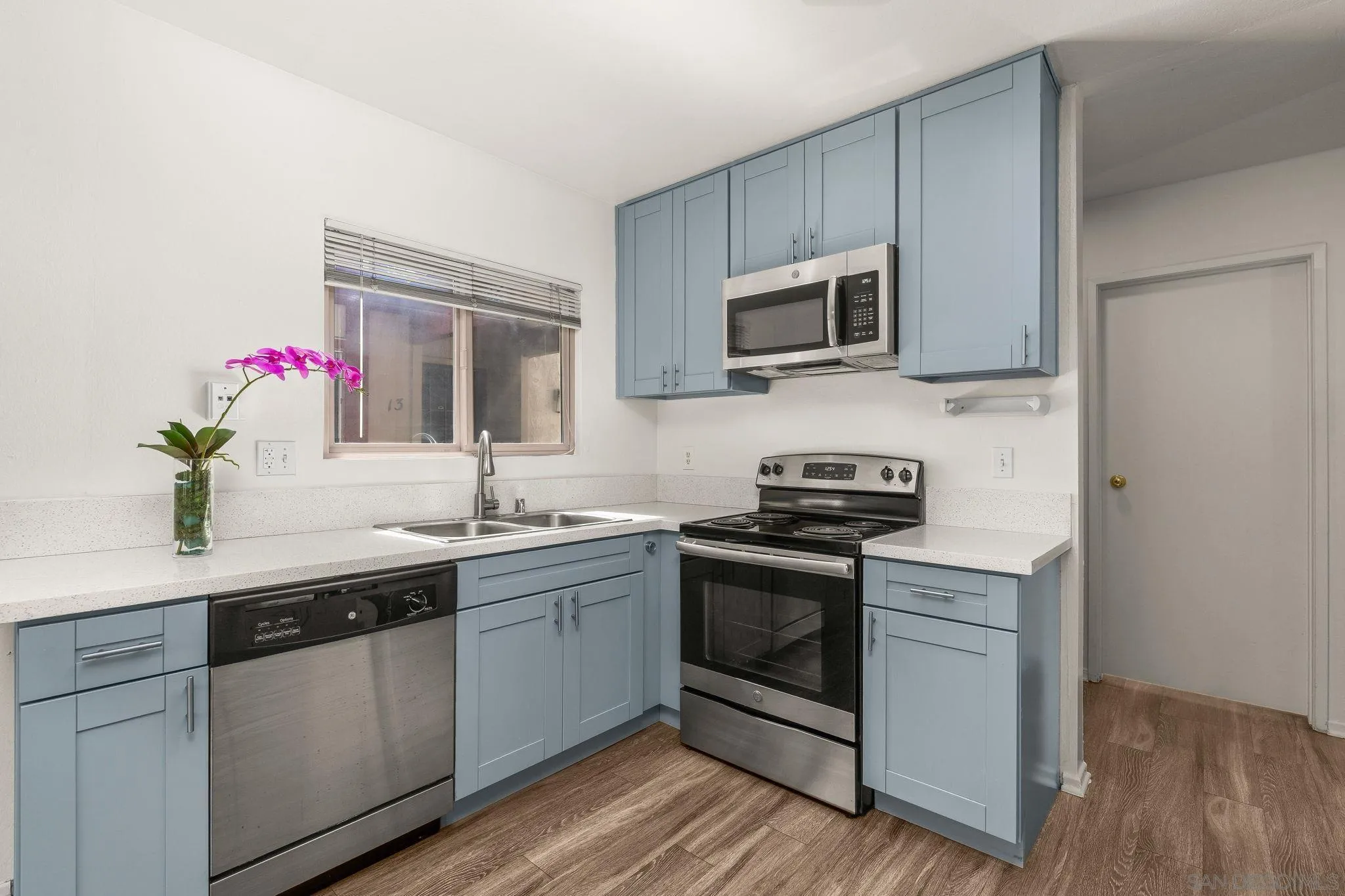 5422 Adobe Falls Rd Unit 12, San Diego, CA 92120 - Photo 4 of 43, San Diego, CA