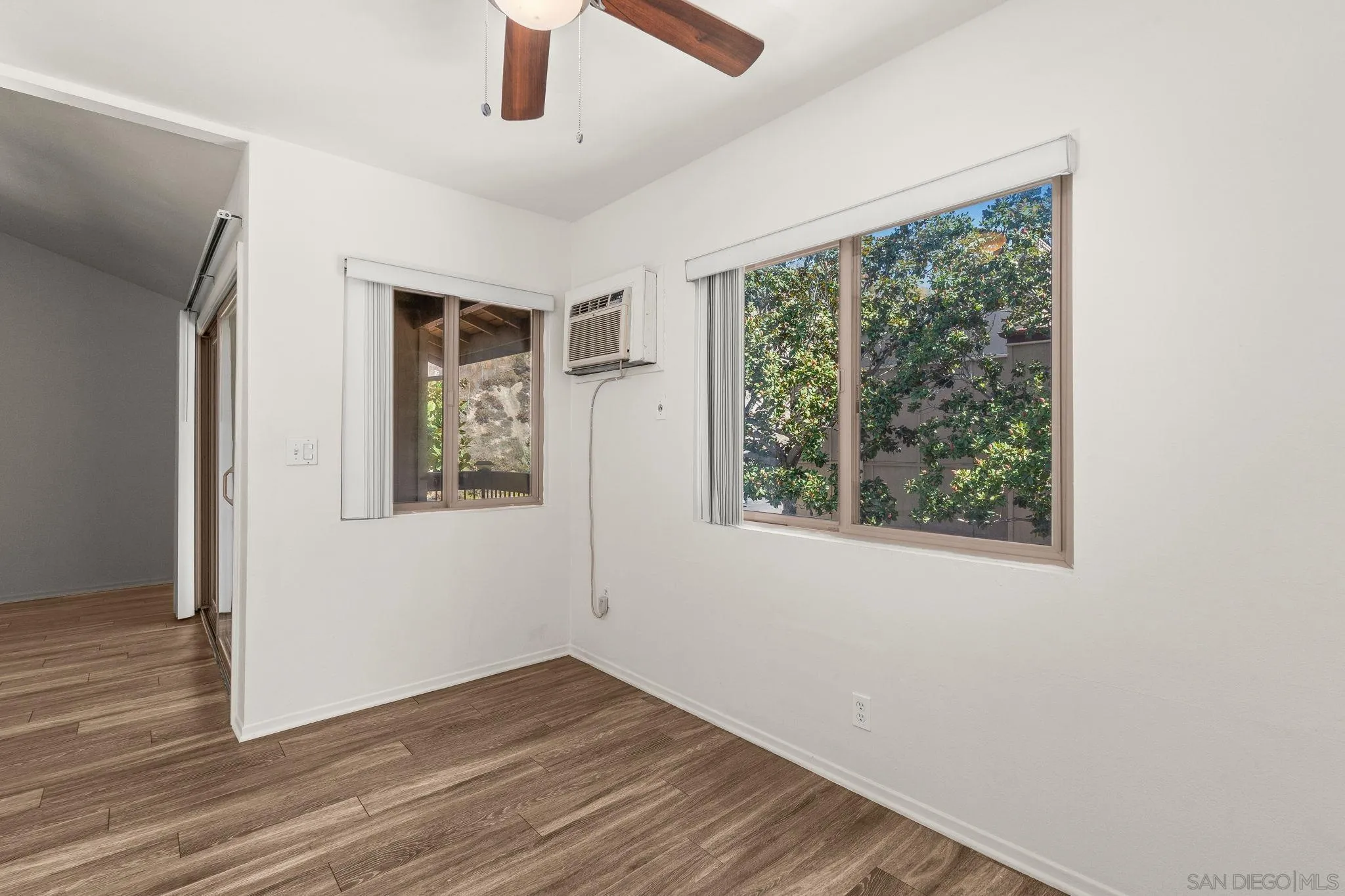 5422 Adobe Falls Rd #12, San Diego, CA 92120, photo 7