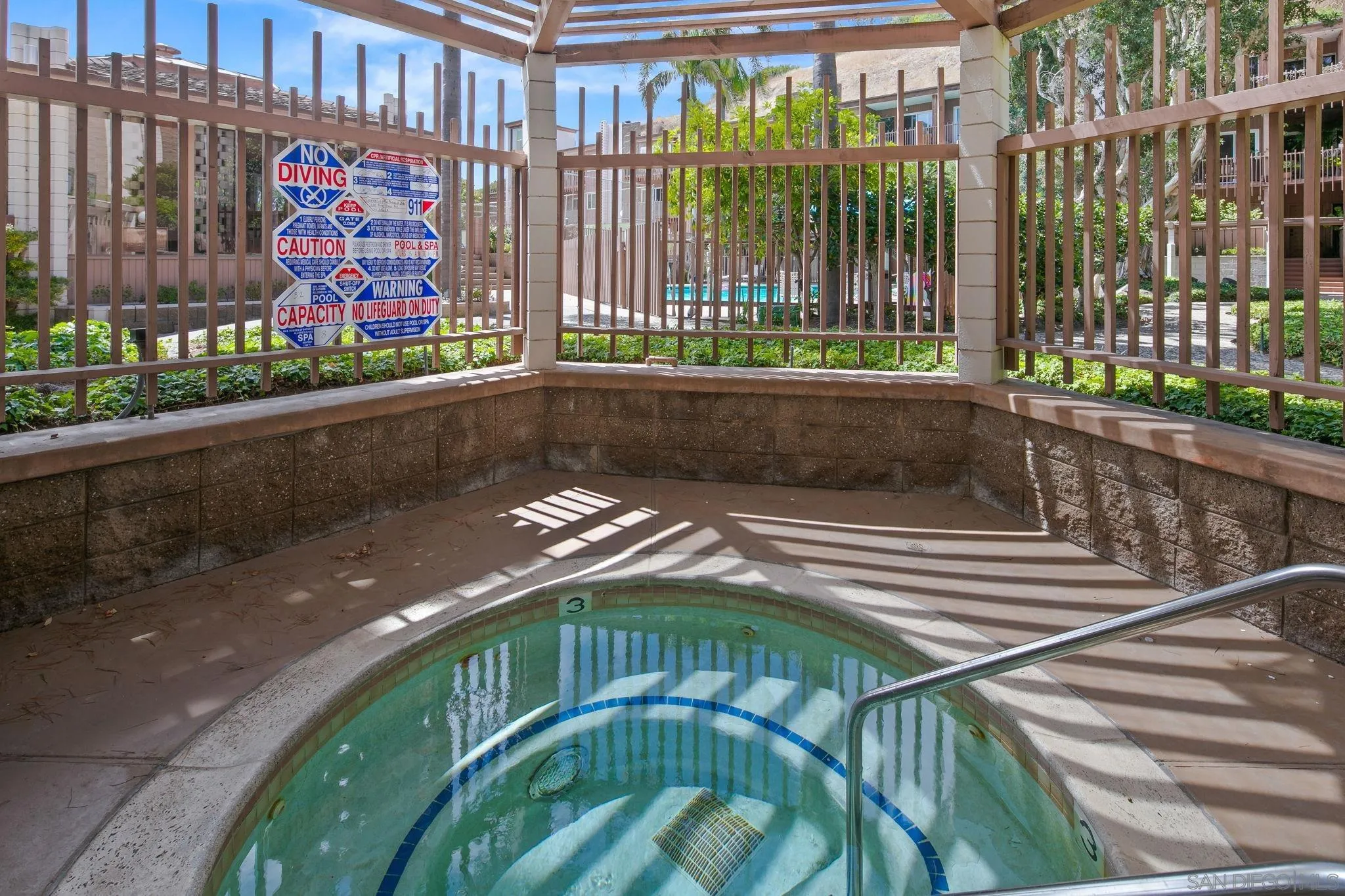 https://cdn.realtyfeed.com/cdn/127/260023547/27a659bcf0067684a250cd9b617079d6.webp