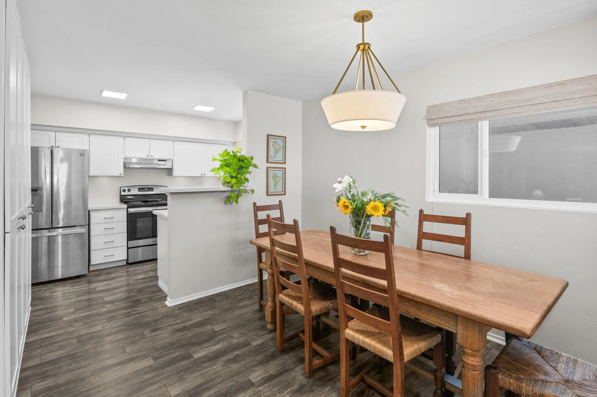 https://cdn.realtyfeed.com/cdn/127/260023547/44c04e45be8b399c505b4caf60c403a5.webp