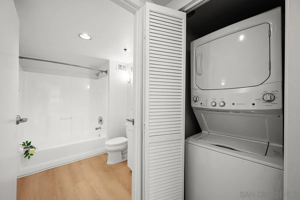 https://cdn.realtyfeed.com/cdn/127/260023550/4dda9550f8a2b5b1b4b703c12c1ec032.webp