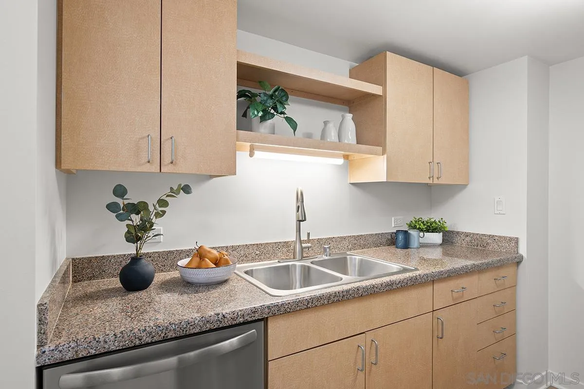 https://cdn.realtyfeed.com/cdn/127/260023550/4fd76a65edbc88c11c28bb73daa5b14e.webp