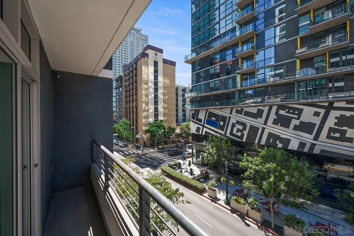 https://cdn.realtyfeed.com/cdn/127/260023550/911fb10b48af161b8fc9ce9f97af6cc7.webp