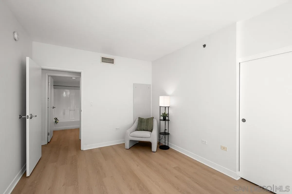 https://cdn.realtyfeed.com/cdn/127/260023550/9d67269f66c218863cd7d11f2f1fafc4.webp