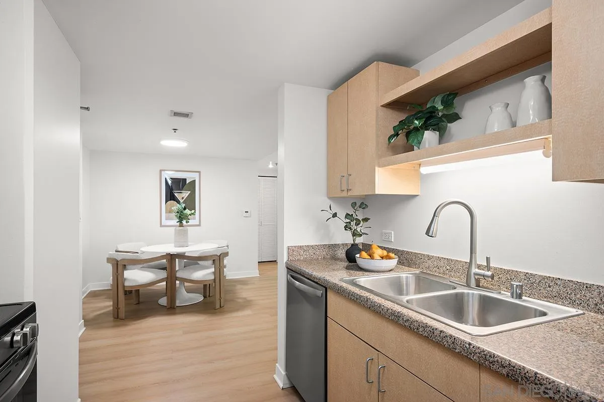 https://cdn.realtyfeed.com/cdn/127/260023550/a50c2942ea506fbf20ce89ec6b1bb625.webp