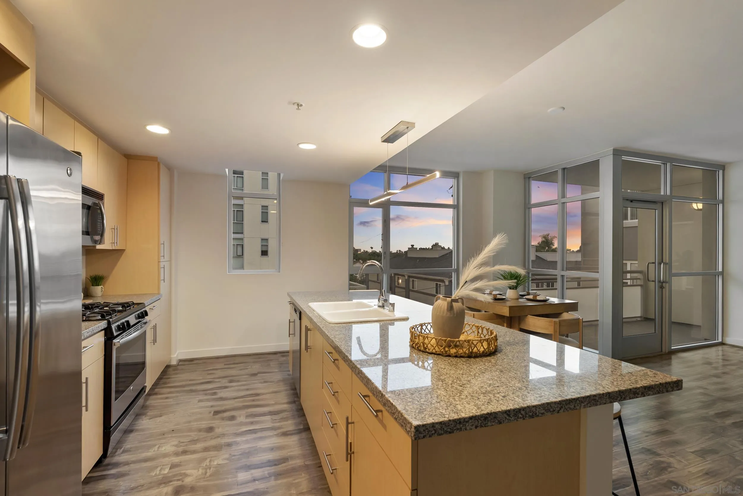 3812 Park Blvd. Unit 208, San Diego, CA 92103 - Photo 3 of 43, San Diego, CA