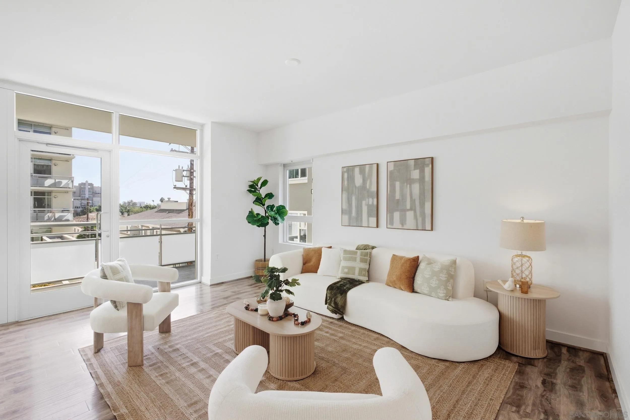 https://cdn.realtyfeed.com/cdn/127/260023553/6562fadeb95742ce402291b9f42eb22f.webp