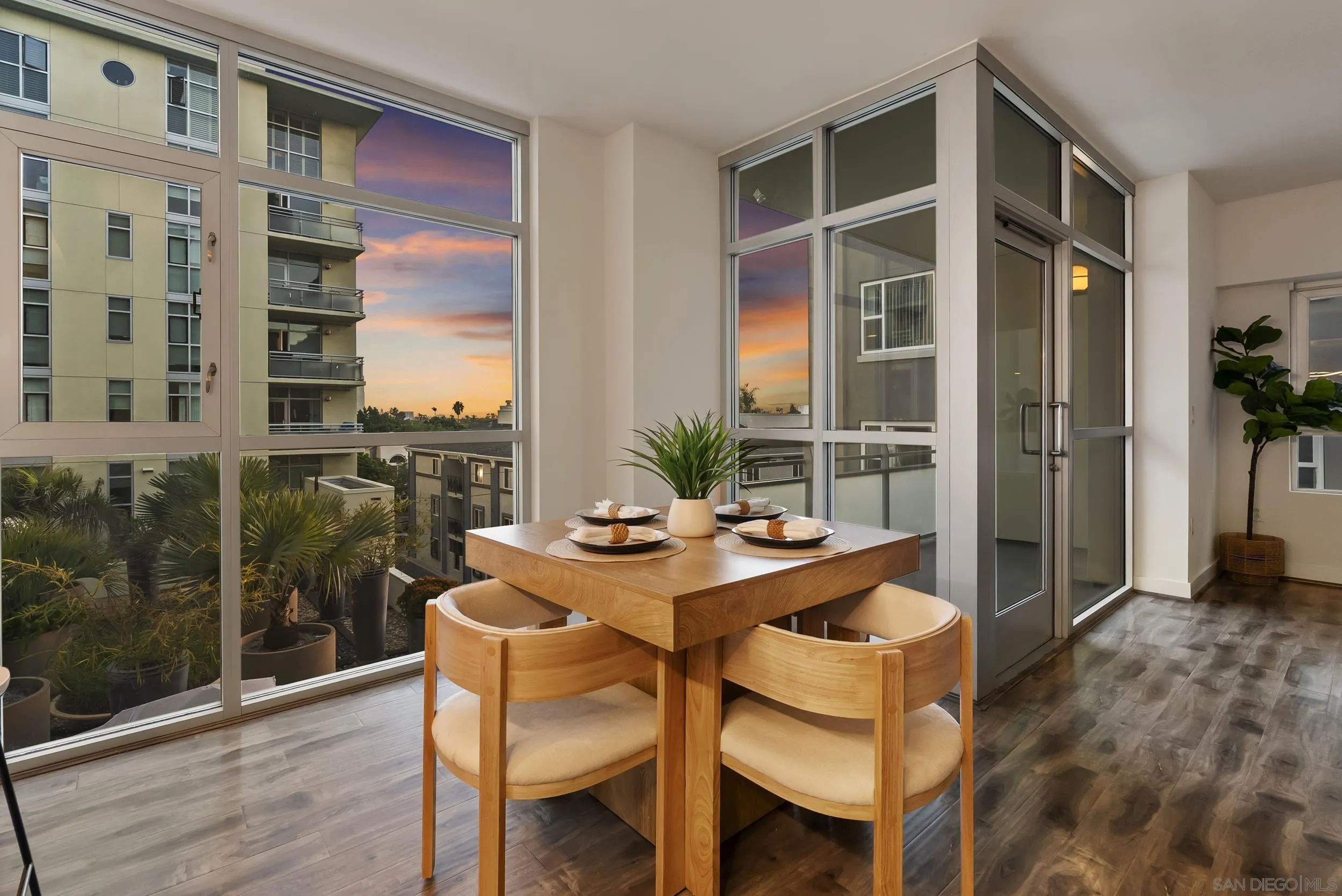 3812 Park Blvd. Unit 208, San Diego, CA 92103 - Photo 5 of 43, San Diego, CA