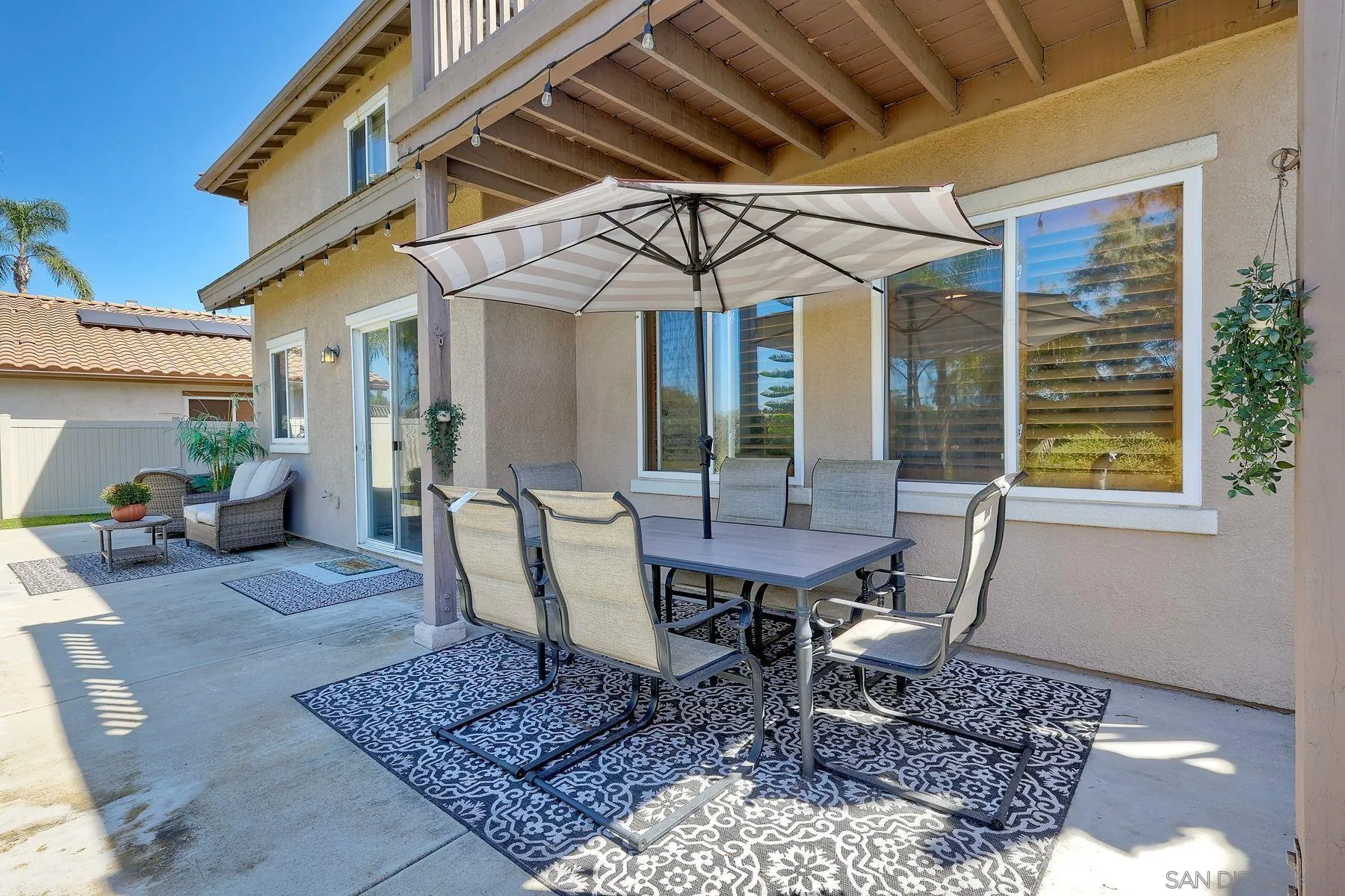 https://cdn.realtyfeed.com/cdn/127/260023560/62c24893852f0bb4716d390bf4601f36.webp
