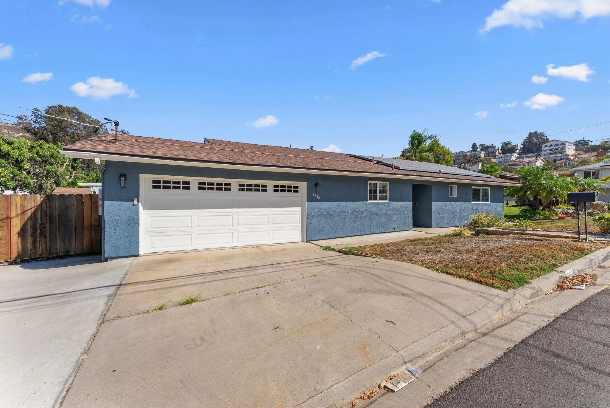 https://cdn.realtyfeed.com/cdn/127/260023565/19d53cb3a957c851856e91e6522e7f9d.webp
