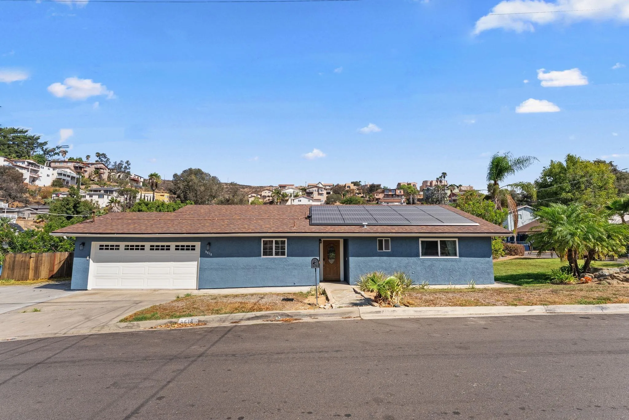 https://cdn.realtyfeed.com/cdn/127/260023565/1d3217809035441aaeb9f27afddd54bb.webp