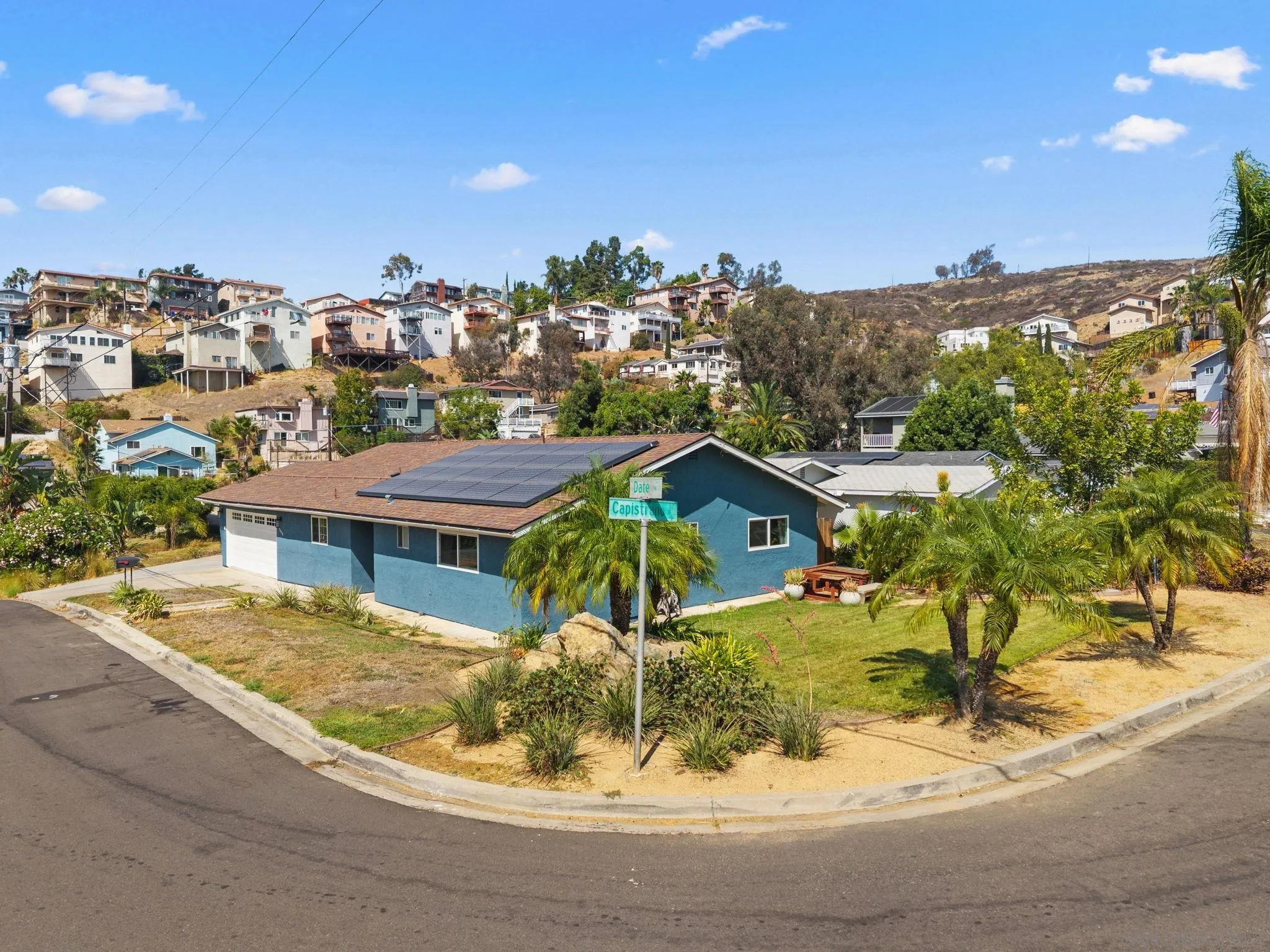 https://cdn.realtyfeed.com/cdn/127/260023565/32fb761b0a06b1734c1e29ed528837aa.webp