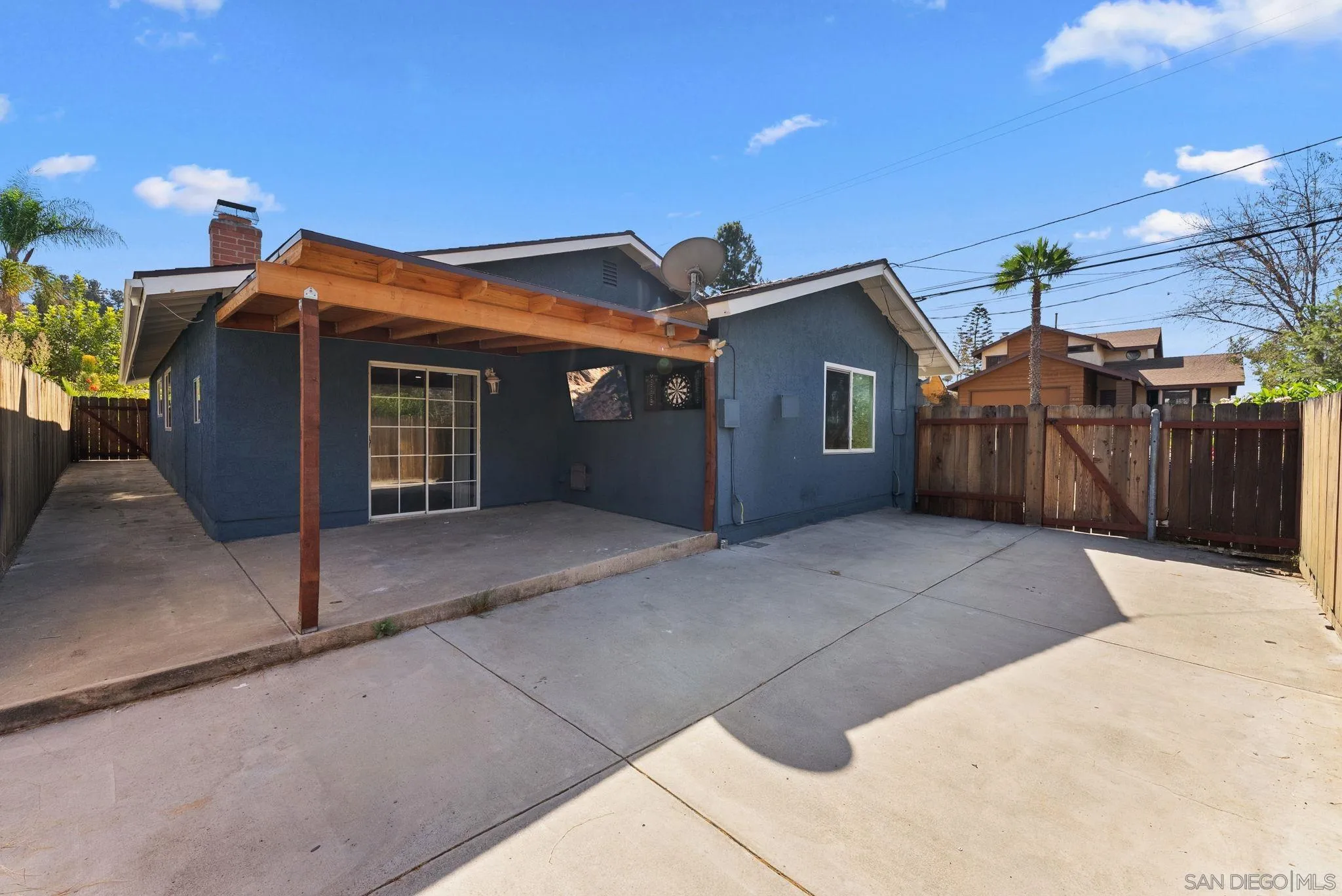https://cdn.realtyfeed.com/cdn/127/260023565/75095f19bee254ad2477e052e5abc1c6.webp