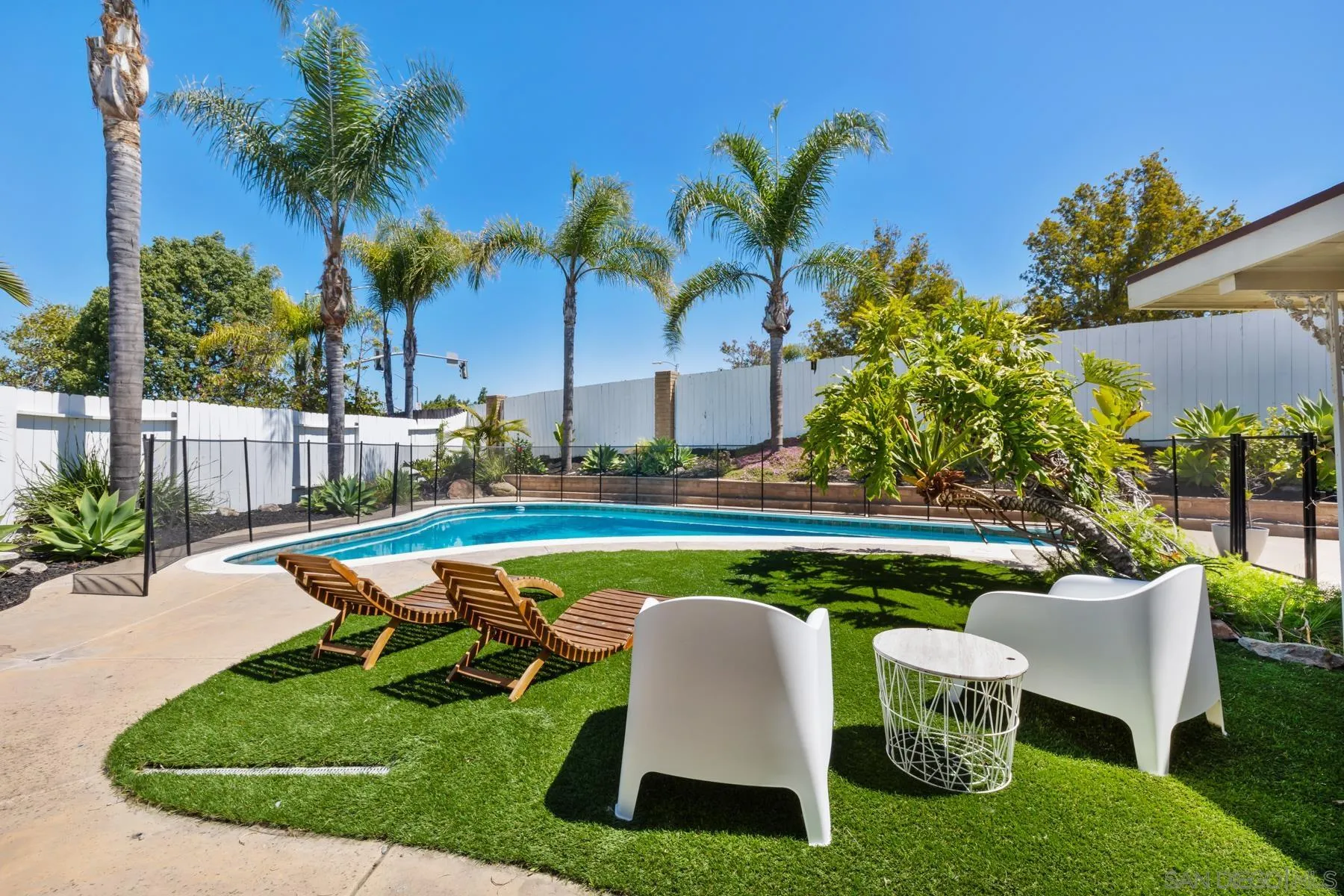 https://cdn.realtyfeed.com/cdn/127/260023571/62d3982036722e7f4de2704108e61917.webp