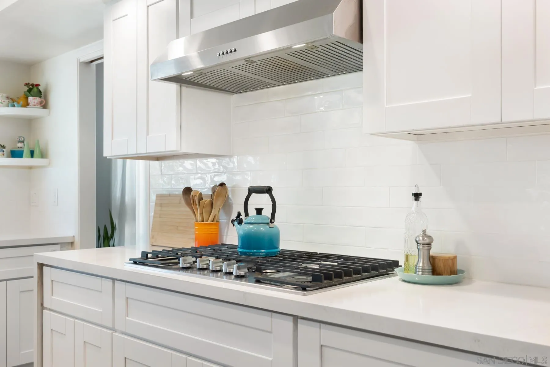 https://cdn.realtyfeed.com/cdn/127/260023571/9382310526f2029a98200d4f40730ab9.webp