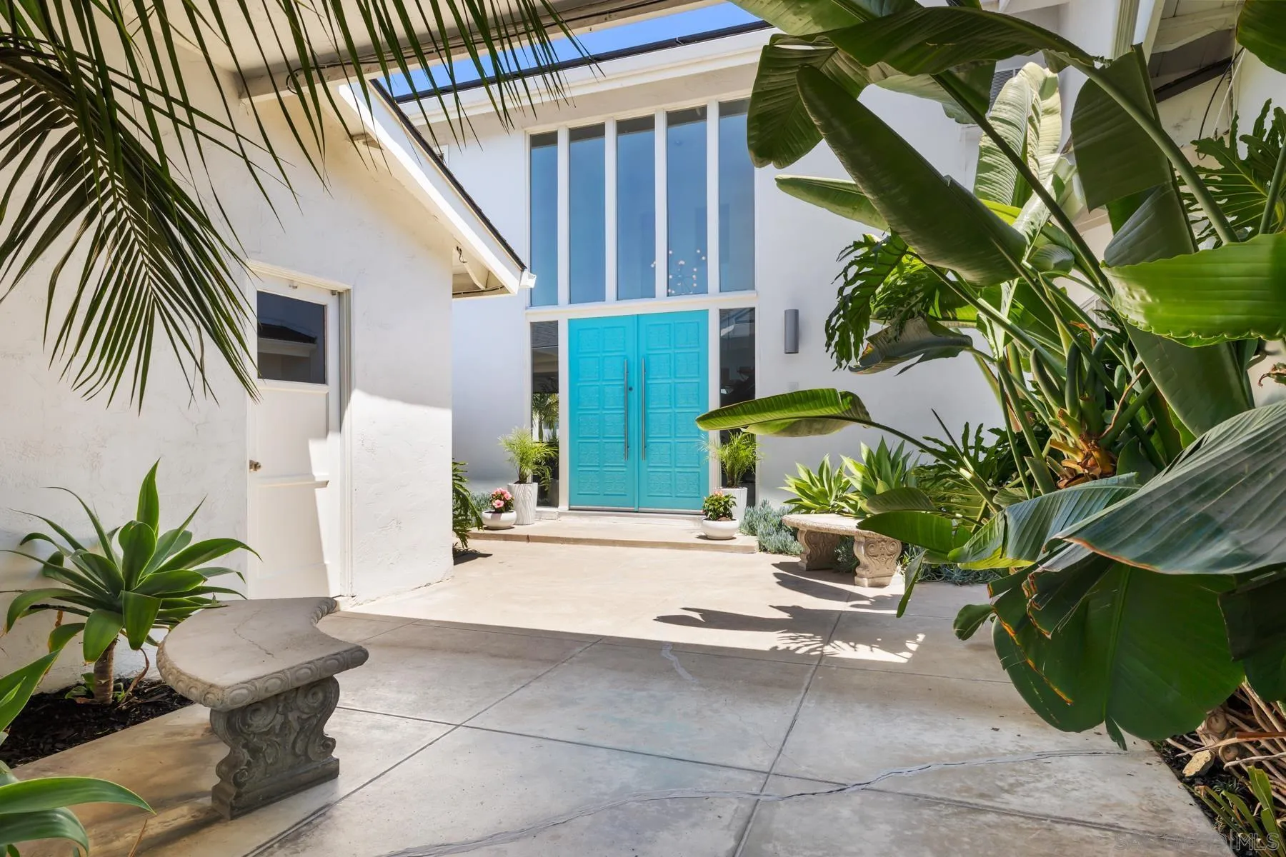 https://cdn.realtyfeed.com/cdn/127/260023571/e107aae06f1e07df1462e5c2cb2ba1bc.webp