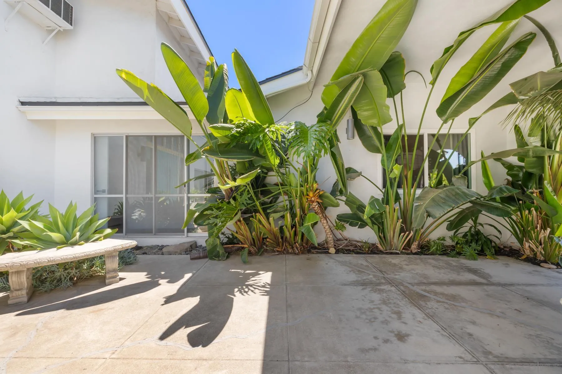 https://cdn.realtyfeed.com/cdn/127/260023571/f28a35f03f686a8fe09f772e6ec963f6.webp