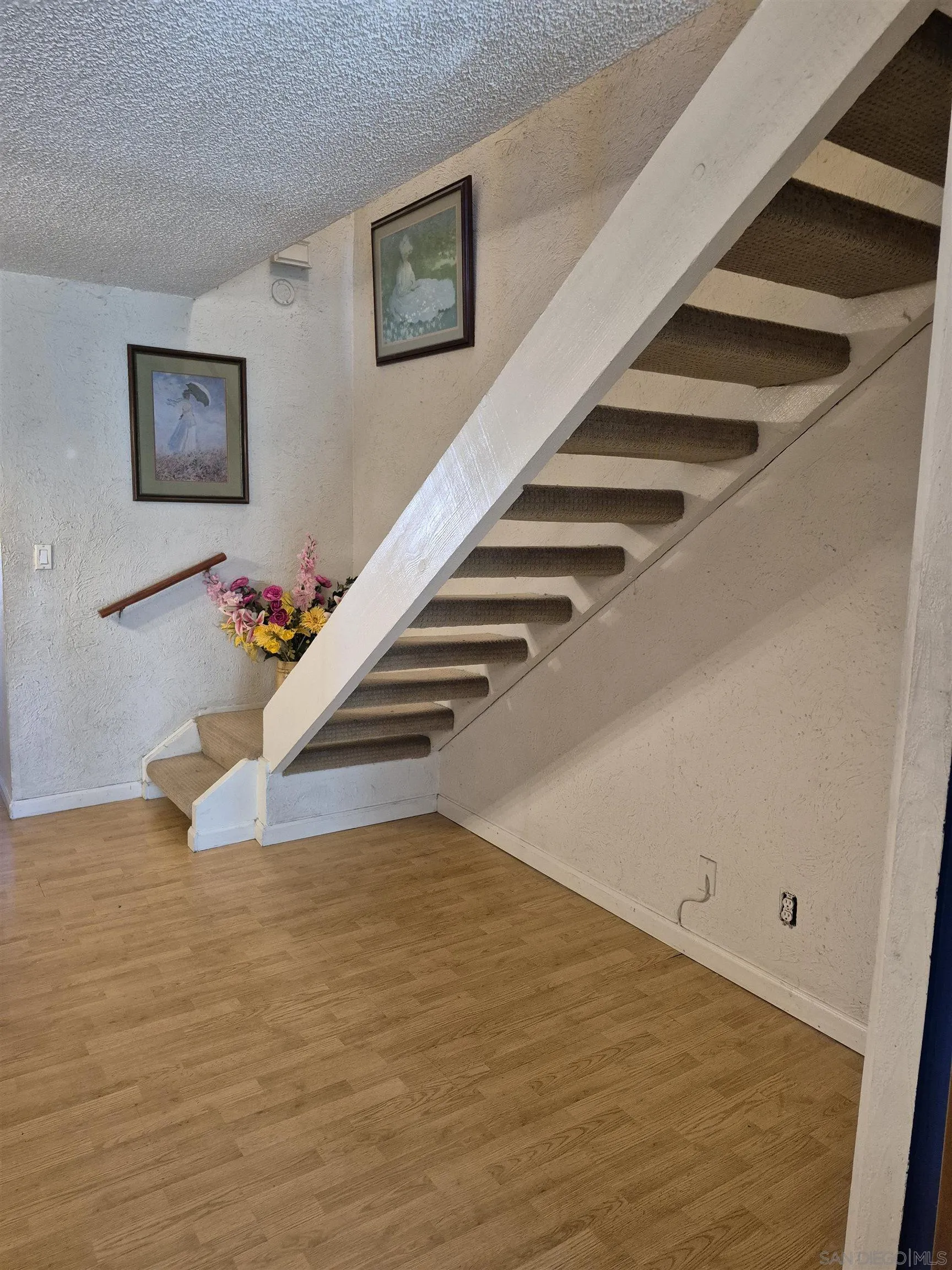 990 E Main Unit E, El Cajon, CA 92021 - Photo 5 of 14, El Cajon, CA