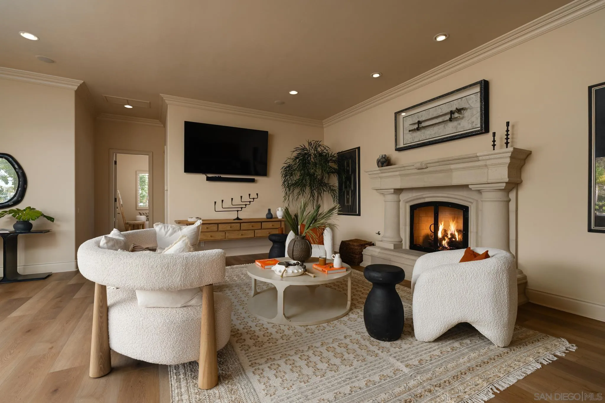 https://cdn.realtyfeed.com/cdn/127/260023585/0a68ba554276f370ebd4fbd0e62932a9.webp