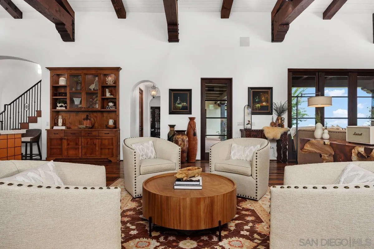 https://cdn.realtyfeed.com/cdn/127/260023587/24c54d4ea275cd4056c108c64a5402a2.webp