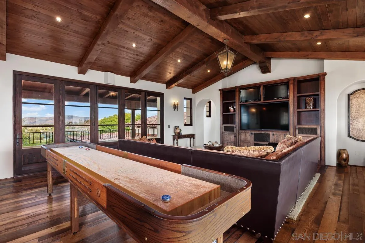 https://cdn.realtyfeed.com/cdn/127/260023587/2885ee5f199f9847a60602c81a45f56b.webp