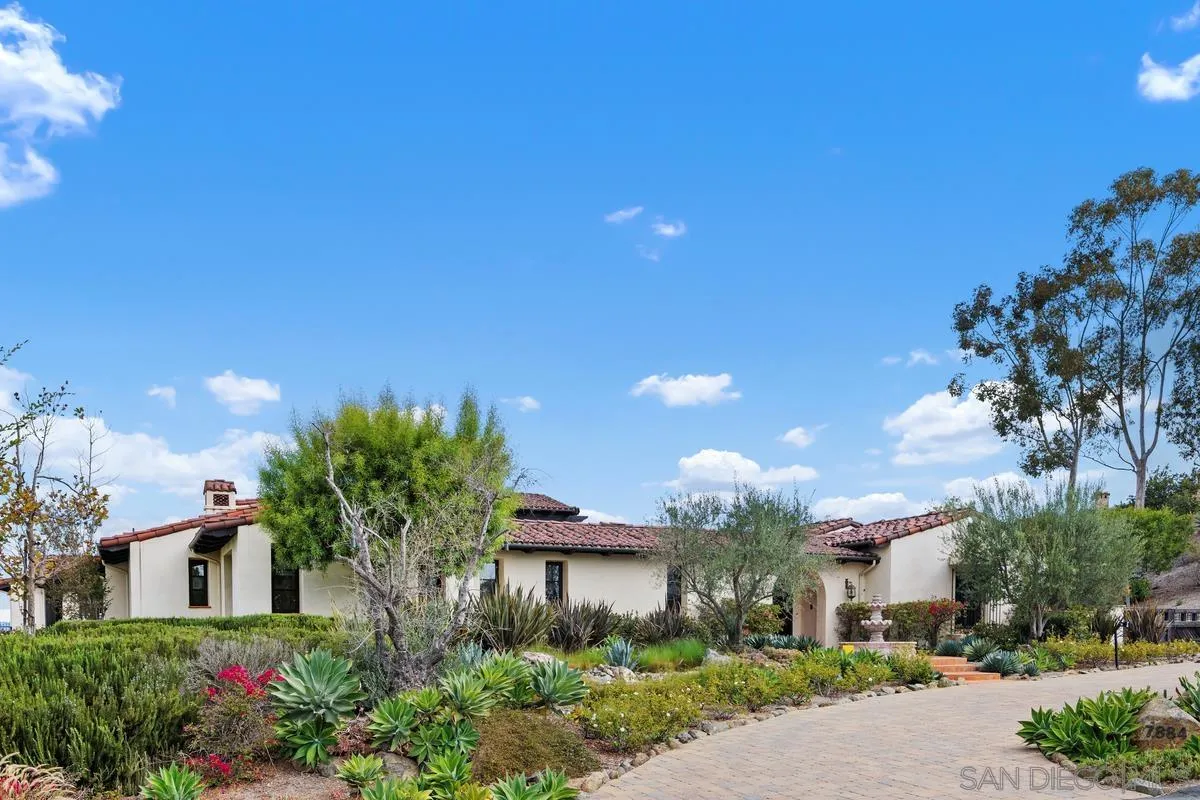 https://cdn.realtyfeed.com/cdn/127/260023587/6a31efbbc88890a95ff13ab6392a77e9.webp