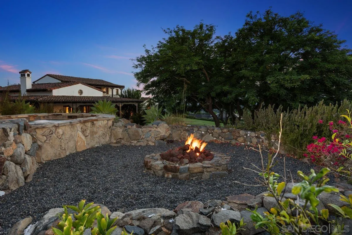 https://cdn.realtyfeed.com/cdn/127/260023587/a78473a8679d16262b79dc4f31b4c672.webp