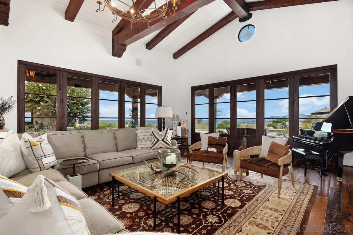 https://cdn.realtyfeed.com/cdn/127/260023587/f02f116066daf9b07659269a89edfe03.webp
