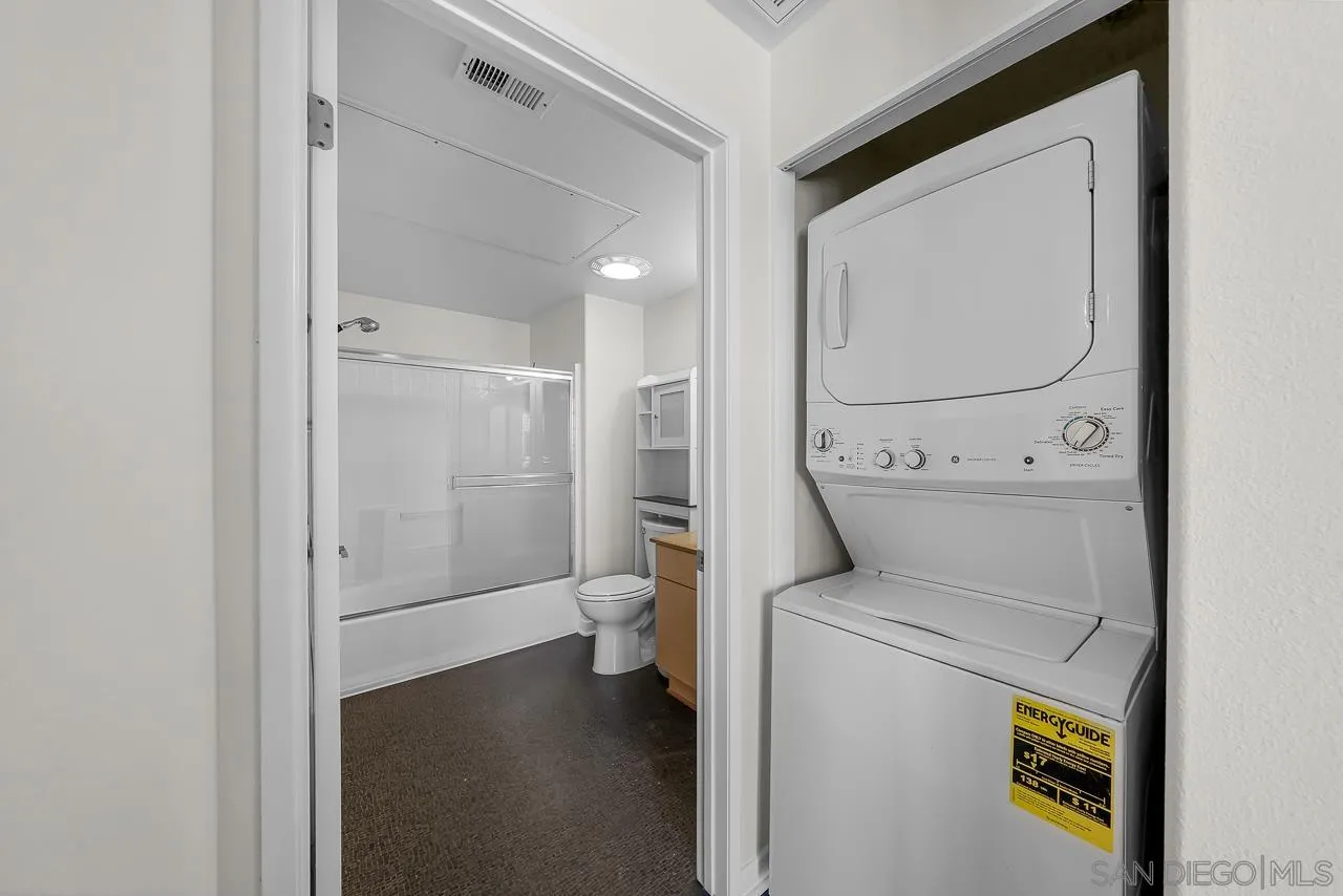 https://cdn.realtyfeed.com/cdn/127/260023590/800d0fb3e4dc2561df6d6f915a754be6.webp