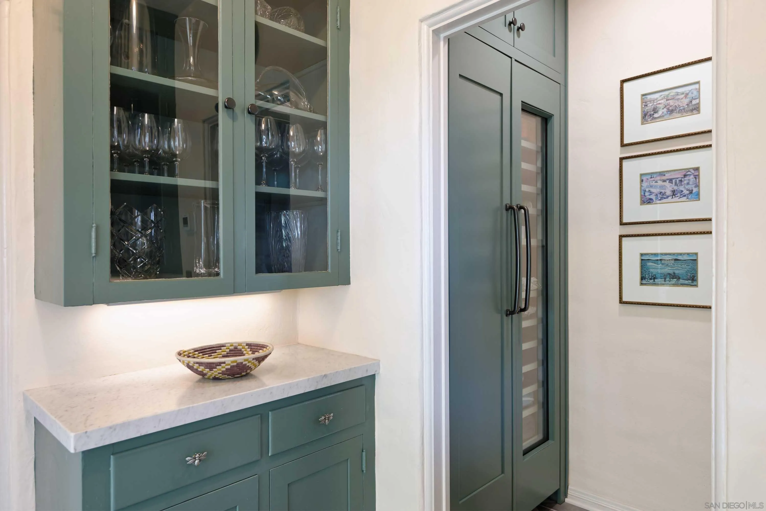 https://cdn.realtyfeed.com/cdn/127/260023594/4856799d9c753c011b51b0e01e7e270a.webp