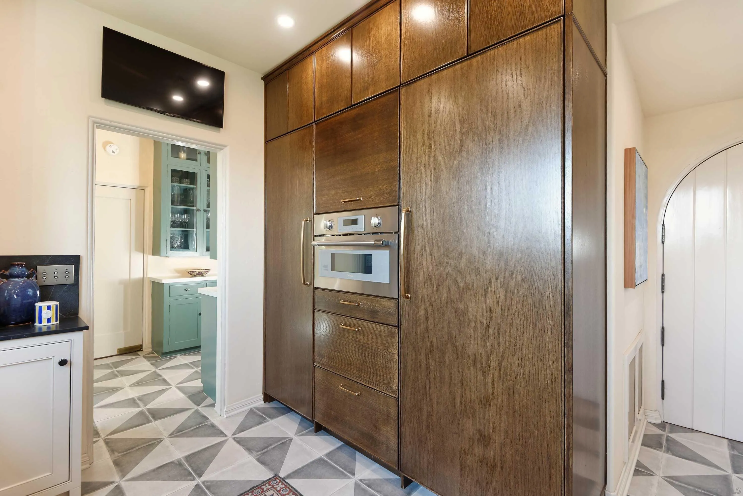https://cdn.realtyfeed.com/cdn/127/260023594/fdee73f029fa010fb1de1c3e254af509.webp