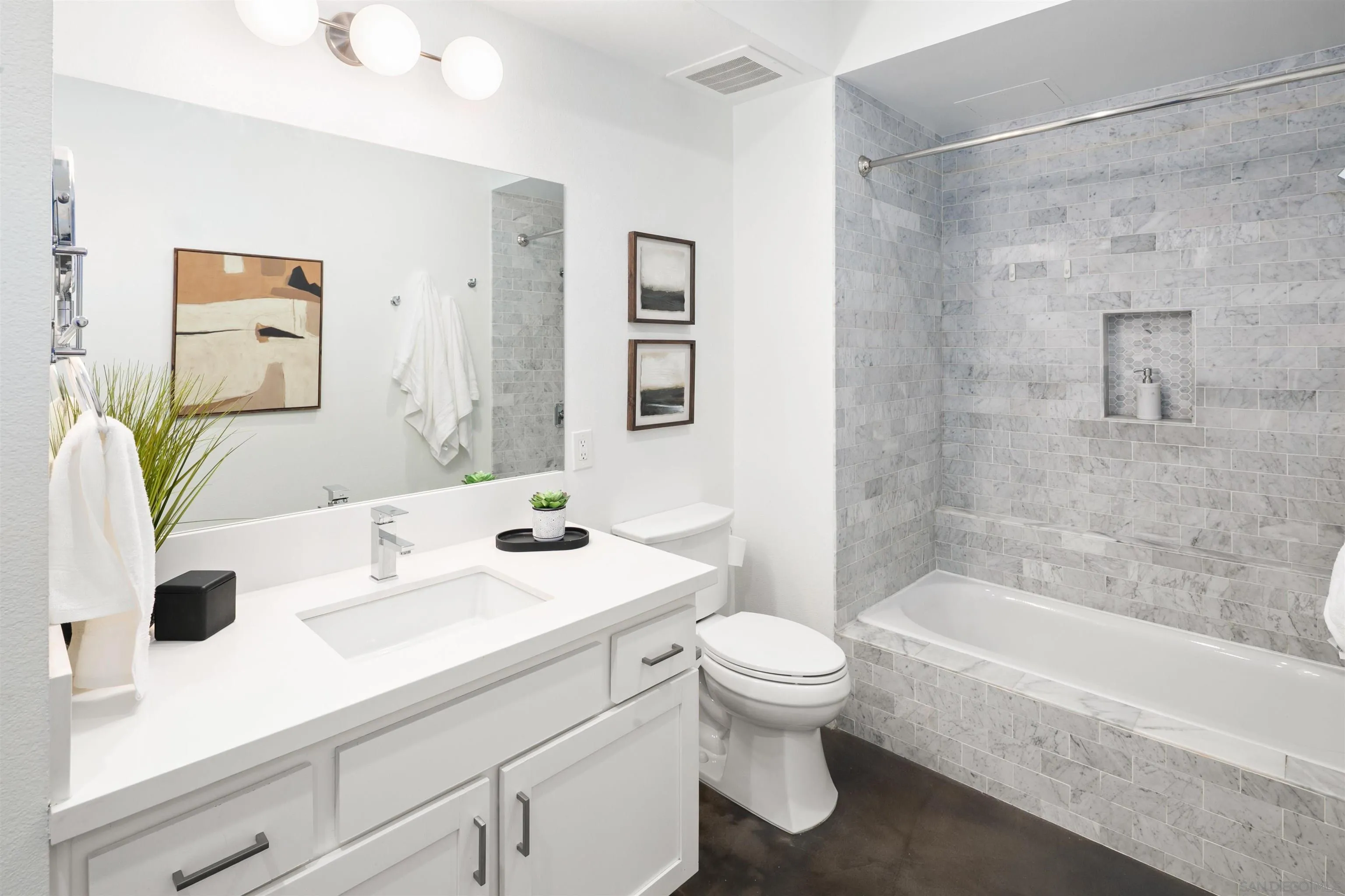 https://cdn.realtyfeed.com/cdn/127/260023595/185d42f8b432c0130aa99c34a0b0dfd9.webp