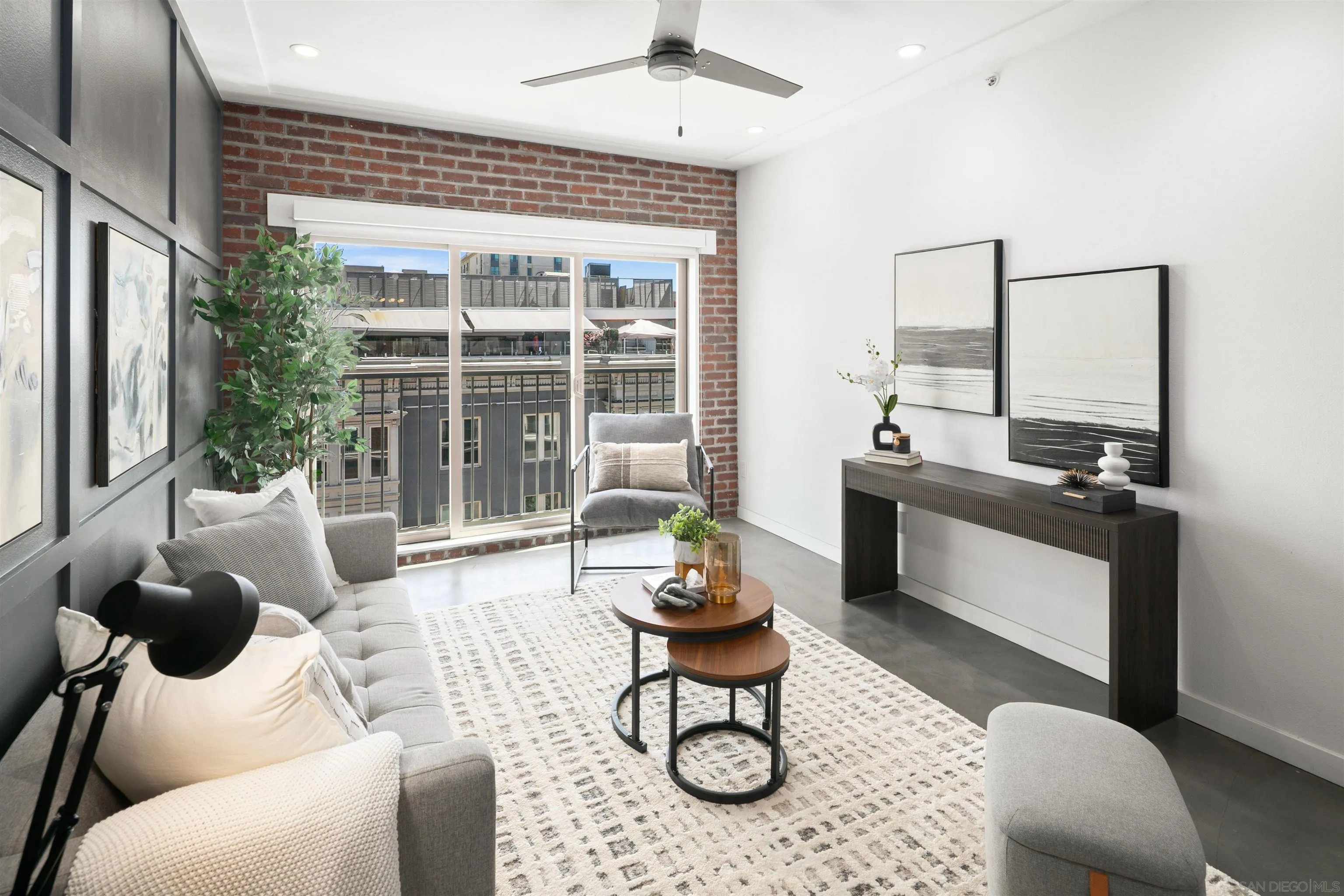 https://cdn.realtyfeed.com/cdn/127/260023595/84a2d3b3e91c3b2d22fb46eb261db614.webp